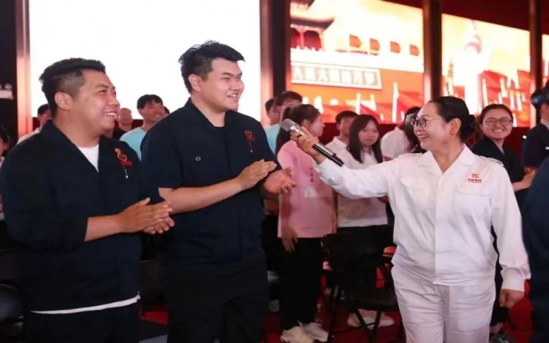 綻放青春光彩 開啟榮耀征程！榮程集團舉行2023屆榮耀青年文藝匯報晚會